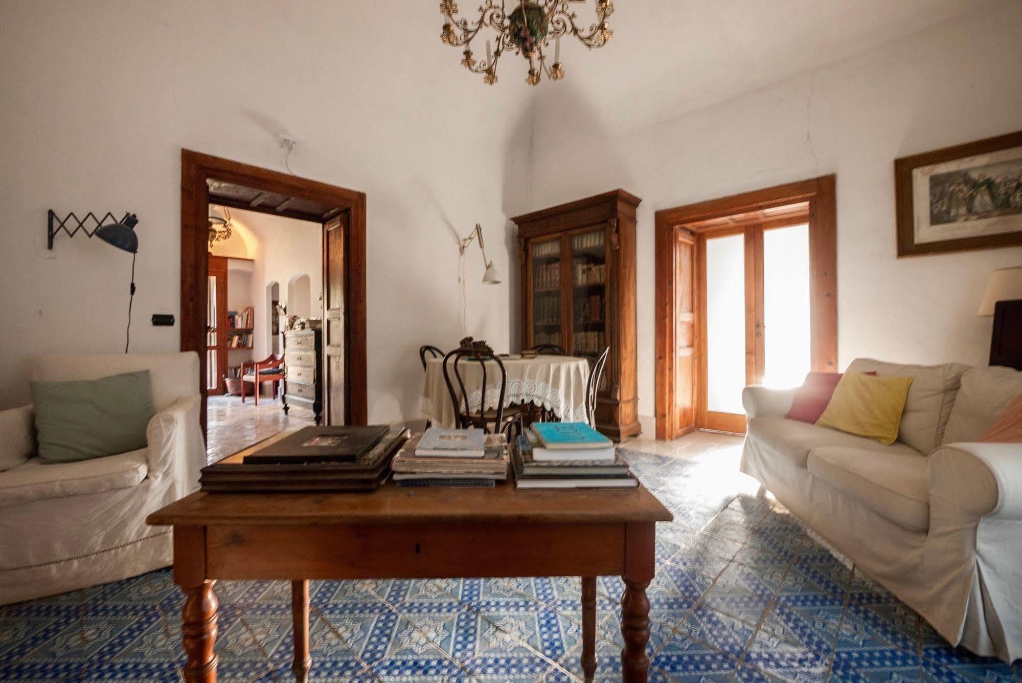 Вілла Casa Migliaca Pettineo Екстер'єр фото